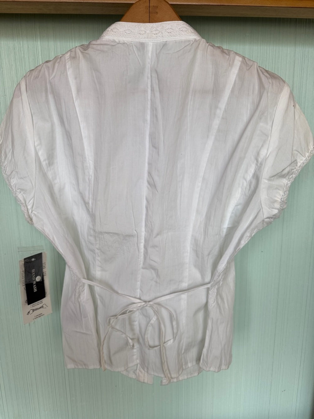 Vintage 80s 90s Cottagecore Milkmaid Coquette White Lace-Trim Button Up Blouse - Picture 3 of 15